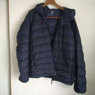 UNIQLO 울트라 라이트 다운 M 사이즈