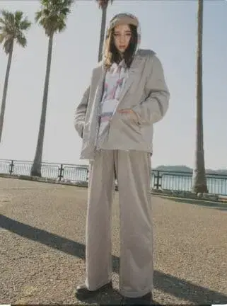 9090 코듀로이 셋업 라이트 그레이 미착용