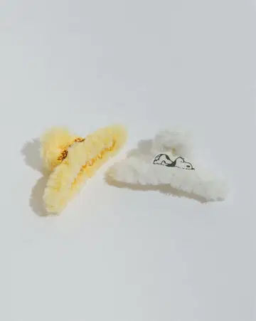 겨울 신출시 스누피 뮤지엄 한정판 복슬복슬 헤어 클립 우드스탁 2개