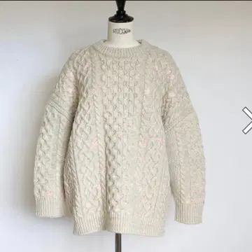 새상품 지프소필리아 Gypsohila 플로럴 케이블 니트 스웨터