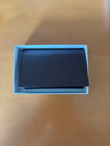 TAKEO KIKUCHI 다크 브라운 명함지갑