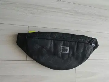 ZUMBA 바디백 블랙