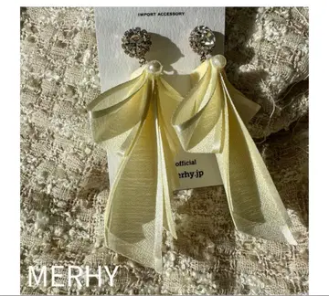 MERHY 리본 귀걸이 (화이트)