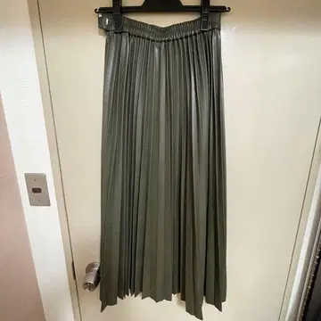 MOUSSY 인조 가죽 플리츠 스커트