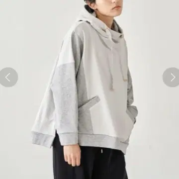 Editt by YECCA VECCA 바이컬러 후디