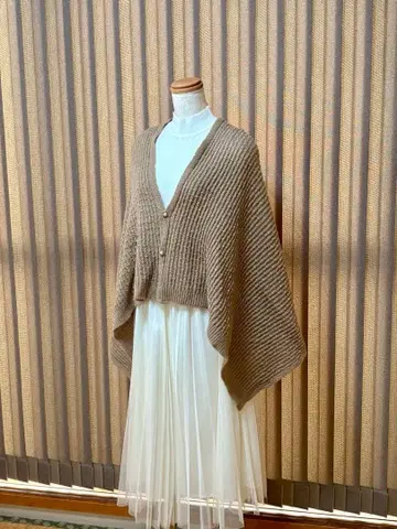 베이지 니트 가디건