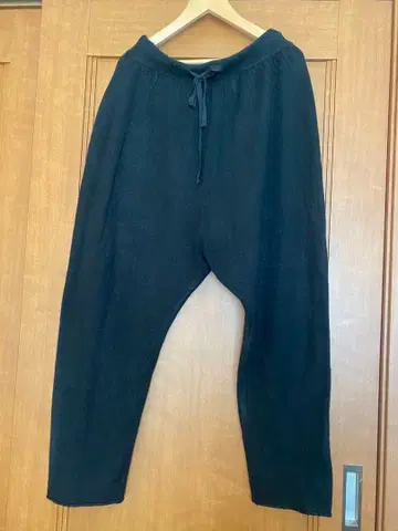 HIYORI 블랙 사루엘 팬츠