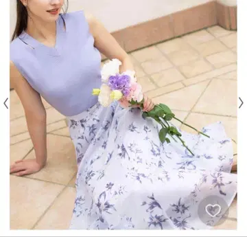 노엘라 오일 페인트 꽃무늬 스커트