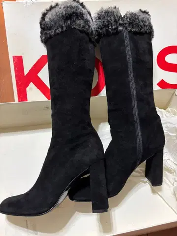 DIANA 블랙 스웨이드 롱 부츠