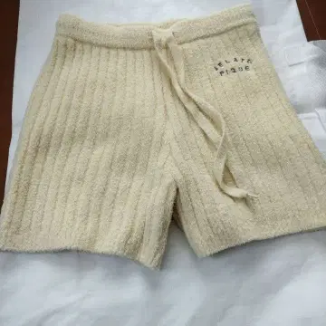 수플레 버터 숏팬츠