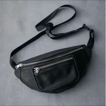 PUBLIC TOKYO 가죽 힙색 바디백/숄더백