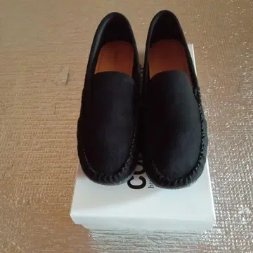 크롤 발리에 블랙 스웨이드 로퍼