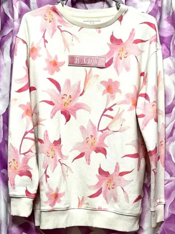 [ Rady ] 네온 릴리 트레이닝복 화이트