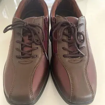 여성 신발 4E 23.5cm 미사용 새상품 상자 없음 문스타