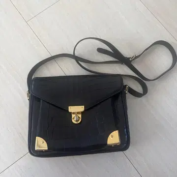 roger & gallet 로제갈레 숄더 악어 소가죽