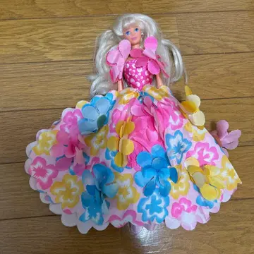 바비 인형 꽃밭 드레스