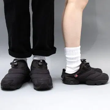 Reebok 인스타펌프 퓨리 뮬 23.5cm