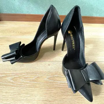 새상품급 BIGTREE 블랙 하이힐 리본 포함