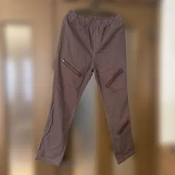 브라운 캐주얼 팬츠