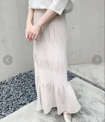 SHENERY 레이온 혼 티어드 니트 스커트