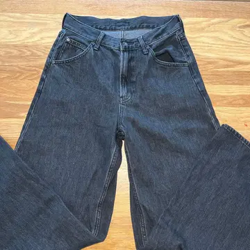 UNIQLO 배기 커브 진즈 25 다크 그레이