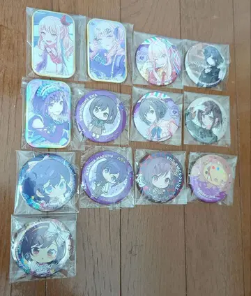 프로세카 니고 캔뱃지 묶음 판매 (카나데 없음, 에나 많음)