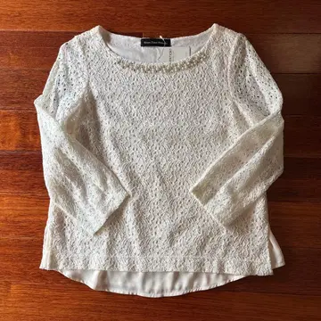 그린 라벨 화이트 레이스 반팔 셔츠