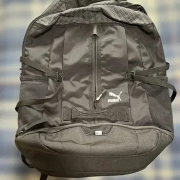 PUMA 새상품급 블랙 백팩 백팩
