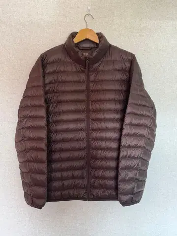 유니클로 울트라 라이트 다운 브라운 XL 다운 자켓 라이트 다운