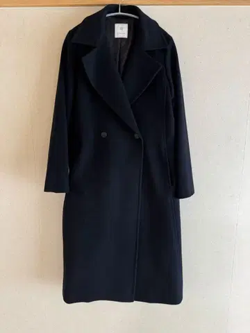 아마카 블랙 네이비 롱 코트