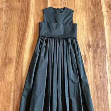 KEINA RITA 블랙 슬리브리스 롱 원피스