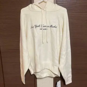 CLOVE 크림색 후드티 사이즈 2