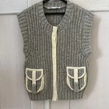 ZARA 니트 베스트