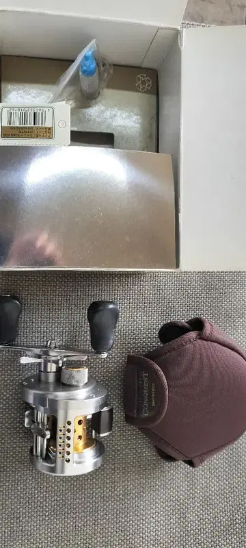 시마노 칼카타 콘퀘스트 250DC 오른손잡이용