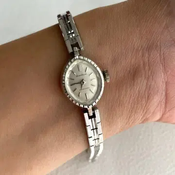 SEIKO 수동 와인딩 손목시계