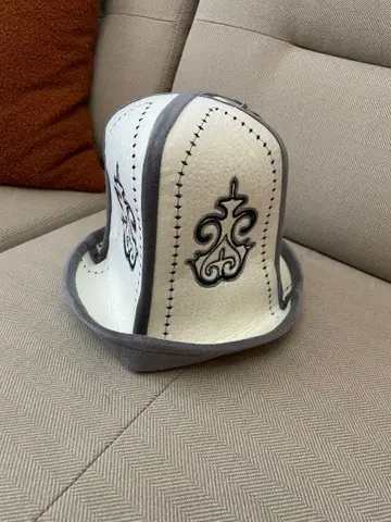 키르기스 모자 (칼팍)