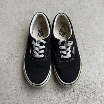 Vans 블랙 캔버스 스니커즈