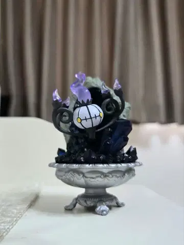 샹델라 포켓몬 피규어 블랙 퍼플