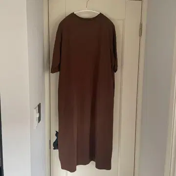 브라운 반팔 롱 티셔츠 원피스