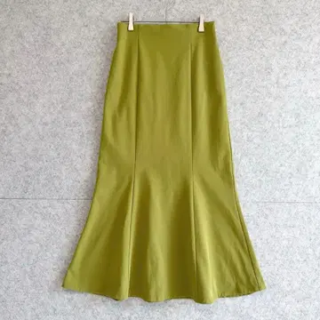 새상품급 [ 로리즈팜 ] 깔끔한 스트레치 머메이드 롱 스커트 M