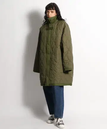 NATOKii 빅 퀼팅 스탠드 칼라 코트