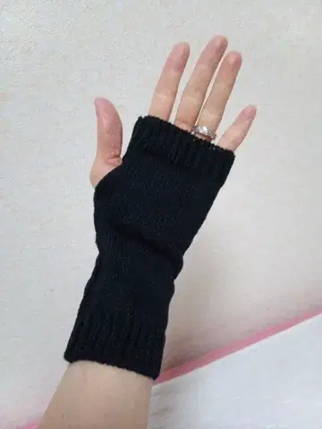 블랙 리브 케이블 짜임 레그 워머