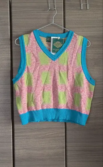 [미착용 새상품] gim context 핑크 체크 베스트