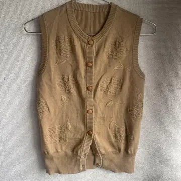 꽃무늬 뜨개질 베이지 니트 베스트