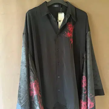 REZEN 블랙 꽃무늬 플레어 슬리브 셔츠