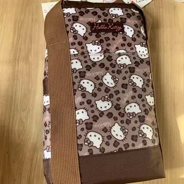 헬로키티 에코백 쇼핑백 레오파드 무늬 산리오 아베일