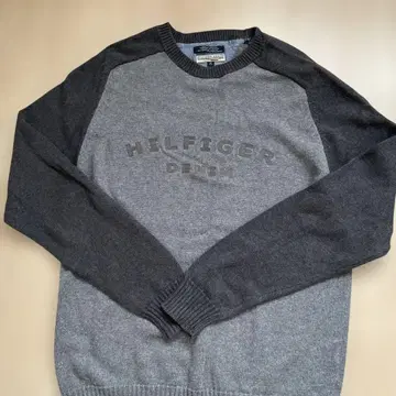 새상품급 HILFIGER DENIM 그레이 스웨터 M