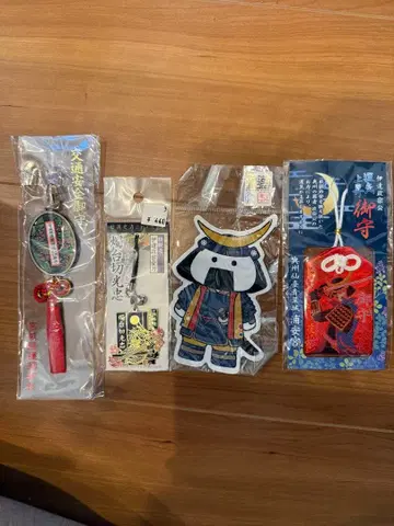 캐릭터 아크릴 키링 세트