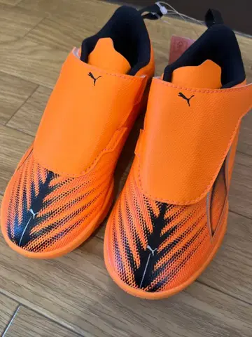 [ 새상품 ] PUMA 축구 신발 오렌지 17.5cm