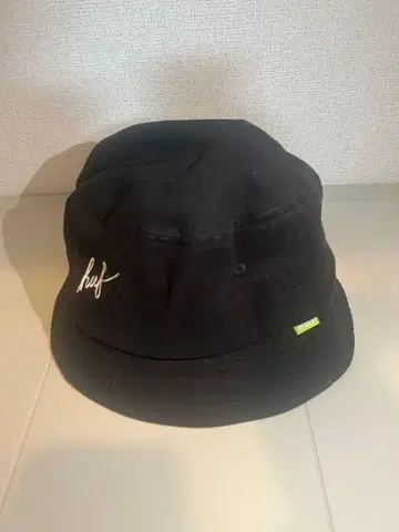 huf 버킷햇 블랙